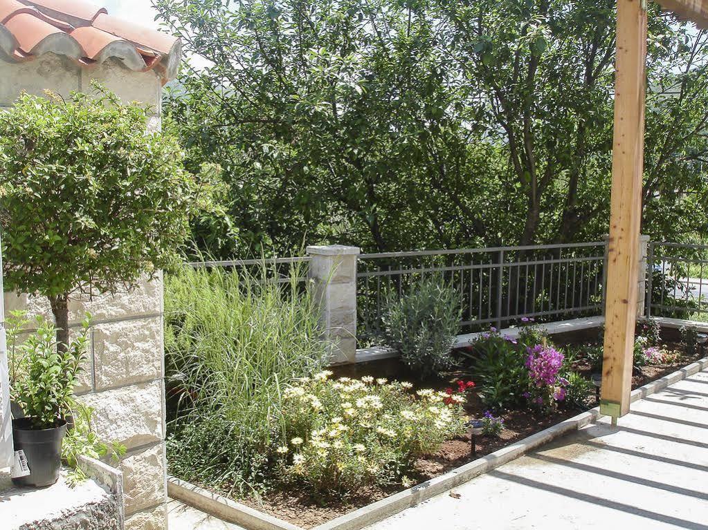 Apartments Silvija Mokošica Dış mekan fotoğraf